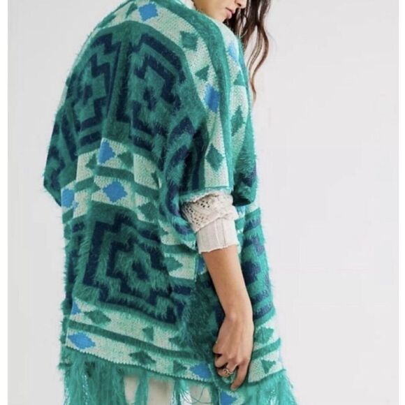 FREE PEOPLE Women's Diamondback Boho Aztec Geometric Cozy Kimono In Emerald O/S - Picture 3 of 7